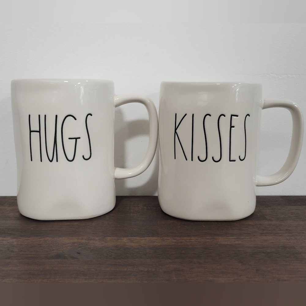 Rae Dunn Hugs and Kisses Mugs